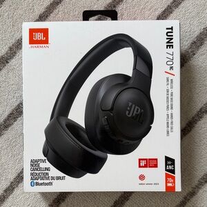 JBL Tune 770NC Over-Ear Black Headphones